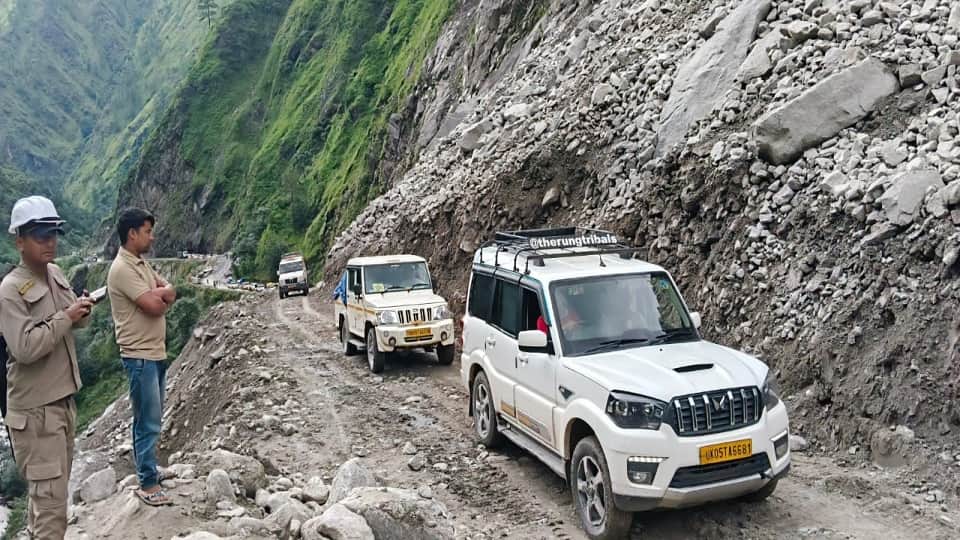 Uttarakhand: The road connecting Adi Kailash and the China border is closed