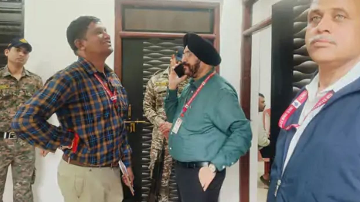 Madhya Pradesh: From the infamous 'slap incident' to EOW raids—PWD Engineer KK Singare back in the headlines a