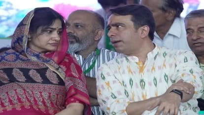 Jayant Chaudhary Attacks SP at Swabhiman Rally, Says Opposition Is Now Opposing Farmers and Ajit Singh