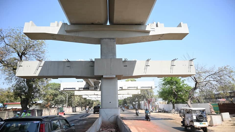 Work on second metro corridor in Agra is progressing rapidly