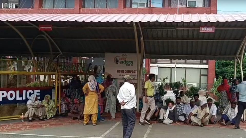 Sanitation workers on strike in Panchkula Sit in protest at municipal corporation office gate
