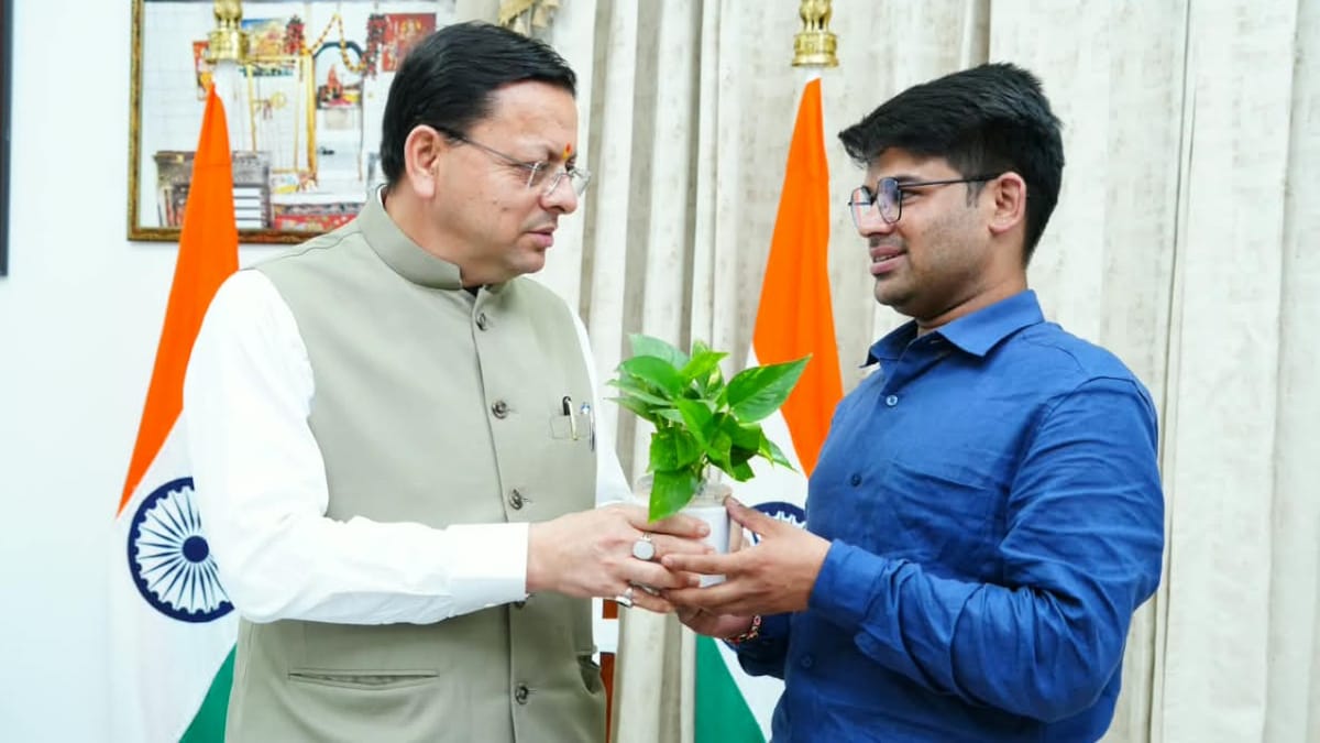 युवा स्टार्टअप उद्यमी: फ्लाइंग कार बनाने वाले रवि टम्टा के नवाचार को सीएम धामी ने सराहा, हरसंभव मदद मिलेगी