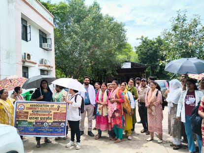 Contract Health Workers Protest at CMO Office Over Two Months’ Unpaid Salary