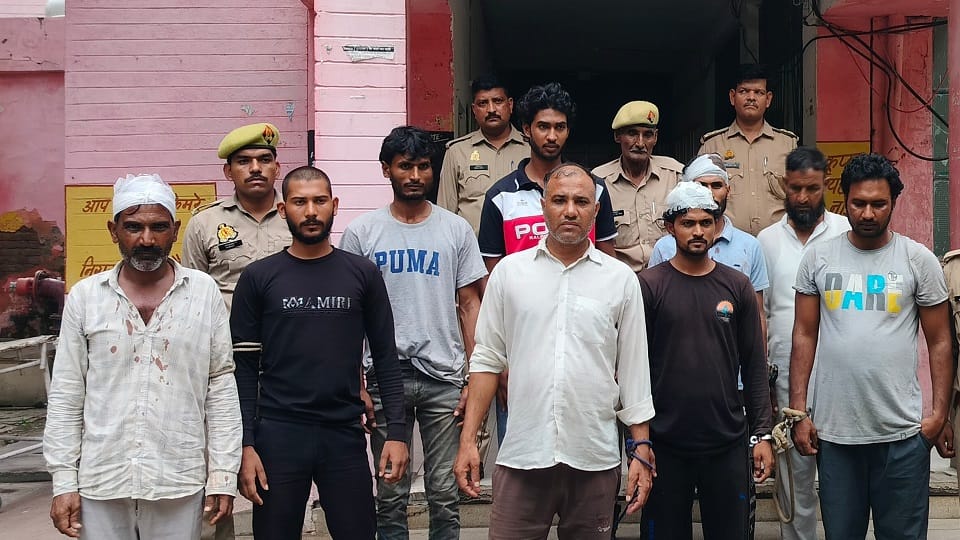 UP: Assault, stone-pelting, and firing follow harassment of a young woman in Baghpat; police also attacked