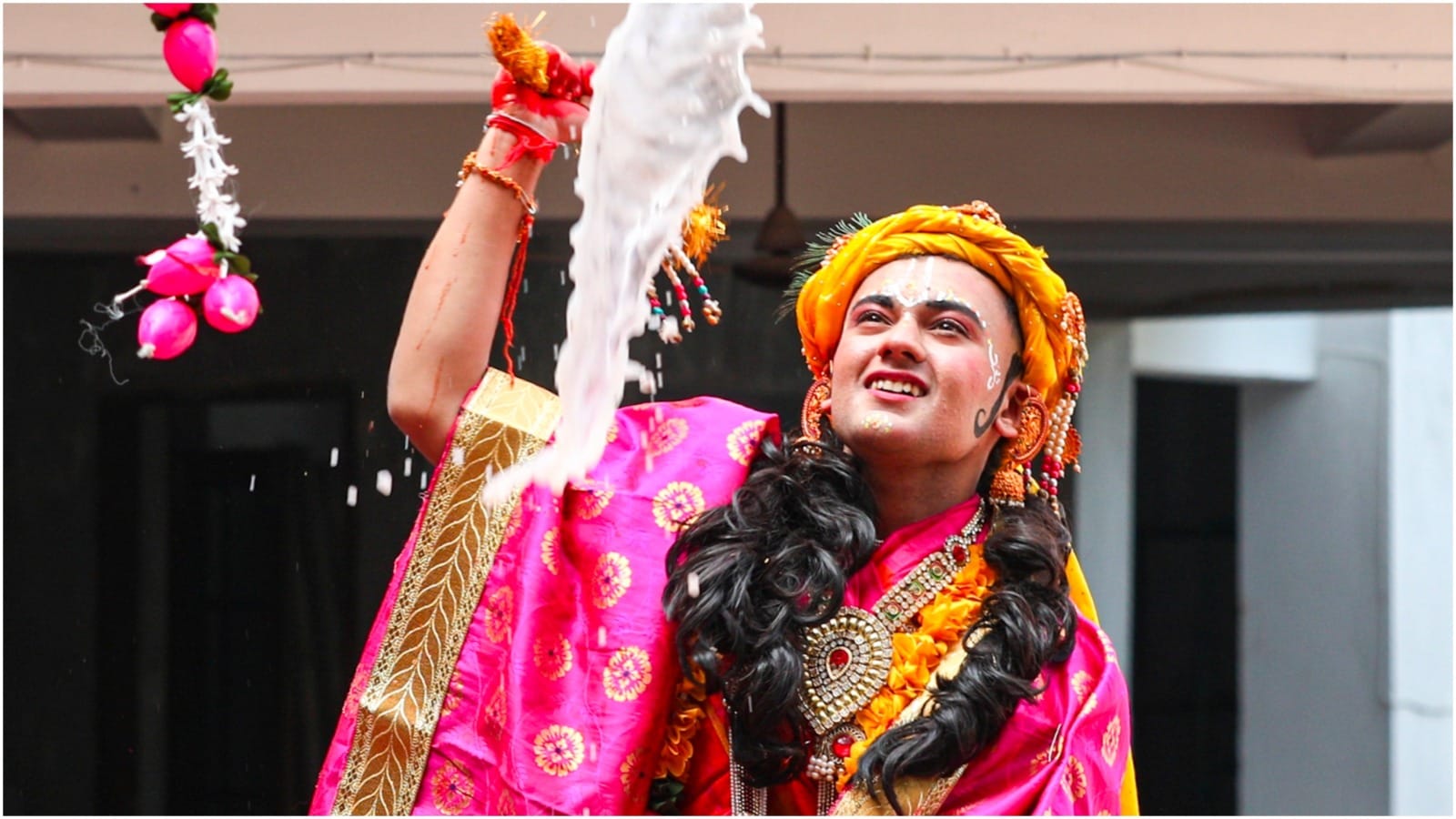 Janmashtami fervour grips country photos devotees throng temples mumbai city gears up for Dahi Handi