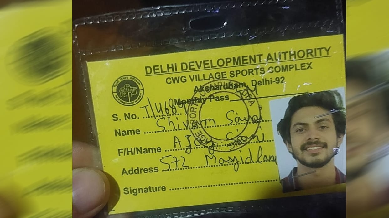 Delhi youth falls from Mussoorie viewpoint dies Uttarakhand news in hindi