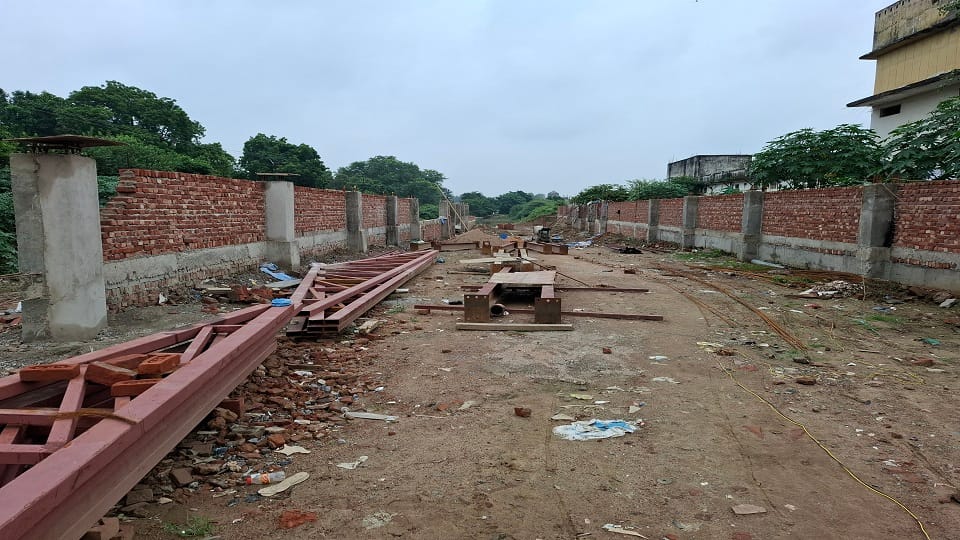 Opposition begins against garbage station being constructed by Municipal Corporation in Agra