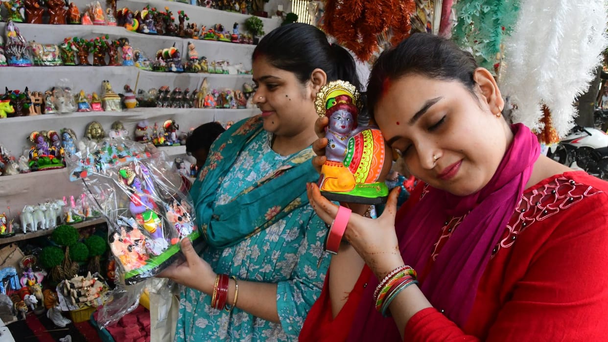 Shri Krishna Janmashtami union of Hari and Hara is witnessed in Kashi