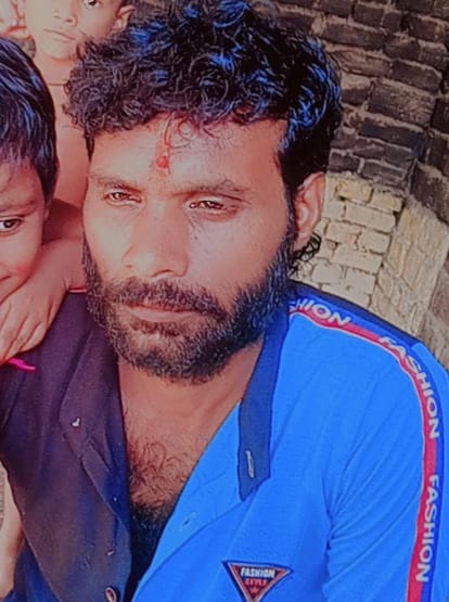 Youth Dies After Being Hit by Unknown Vehicle on Aligarh-Kanpur Greenfield Highway