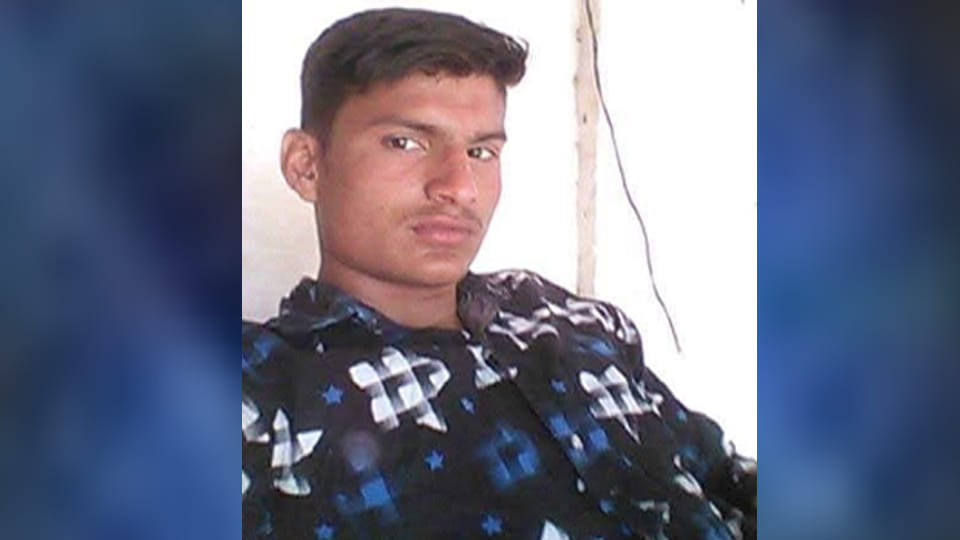 अमन दीक्षित की फाइल फोटो