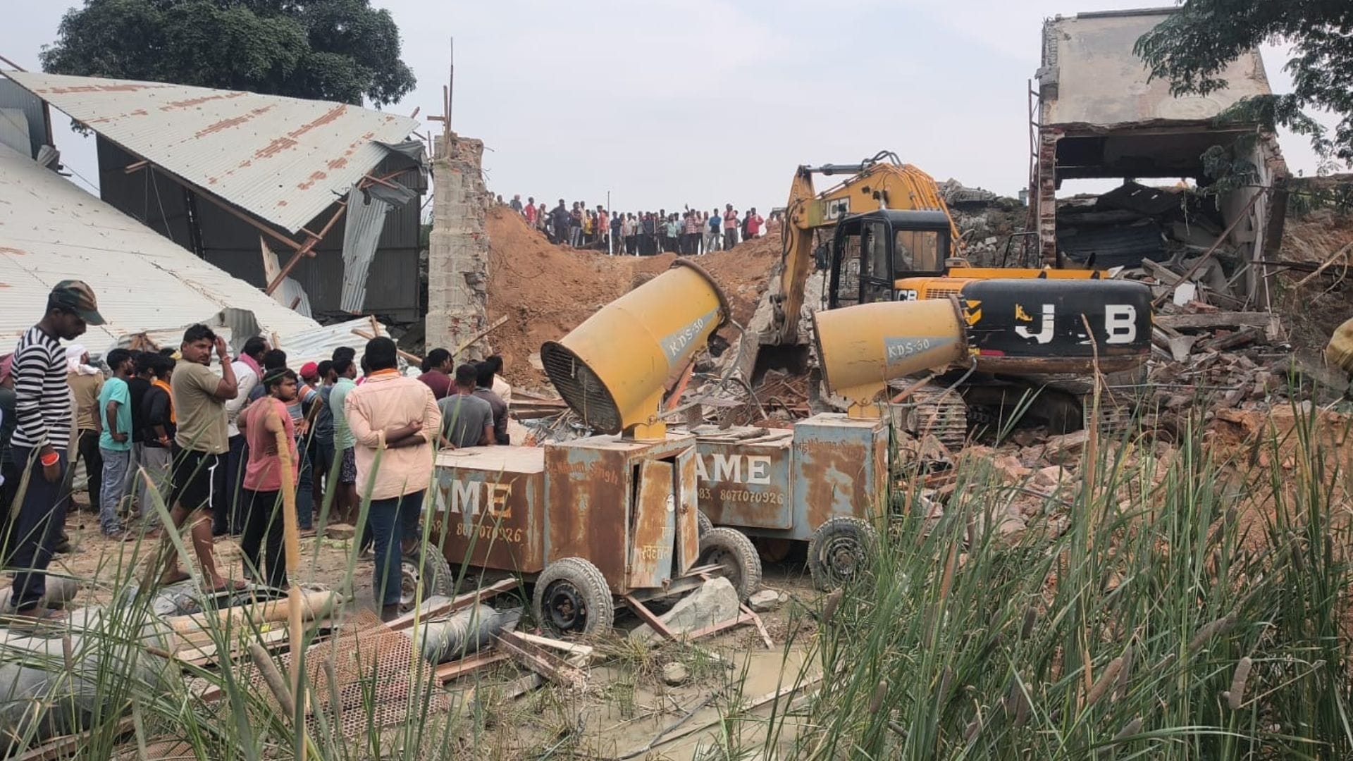 Four funeral processions village set out responsibility households families left destitute in sonbhadra