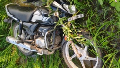 तेज रफ्तार मोटर साइकिल पेड़ से टकराई, दो नाबालिगों की  मौत