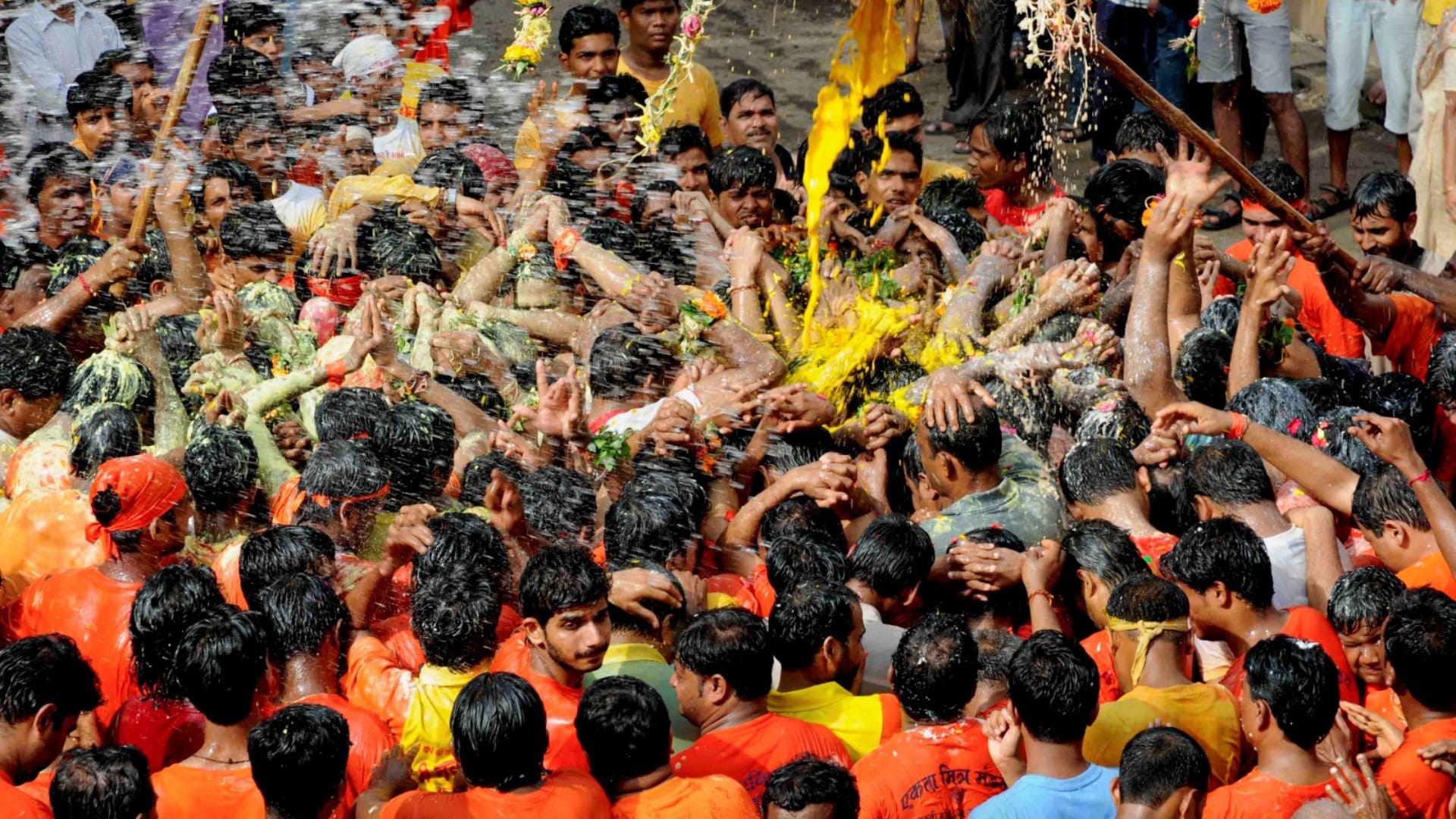 maharashtra-dahi-handi-accidents-pune-woman-dies-many-govindas-injured-in-mumbai-thane