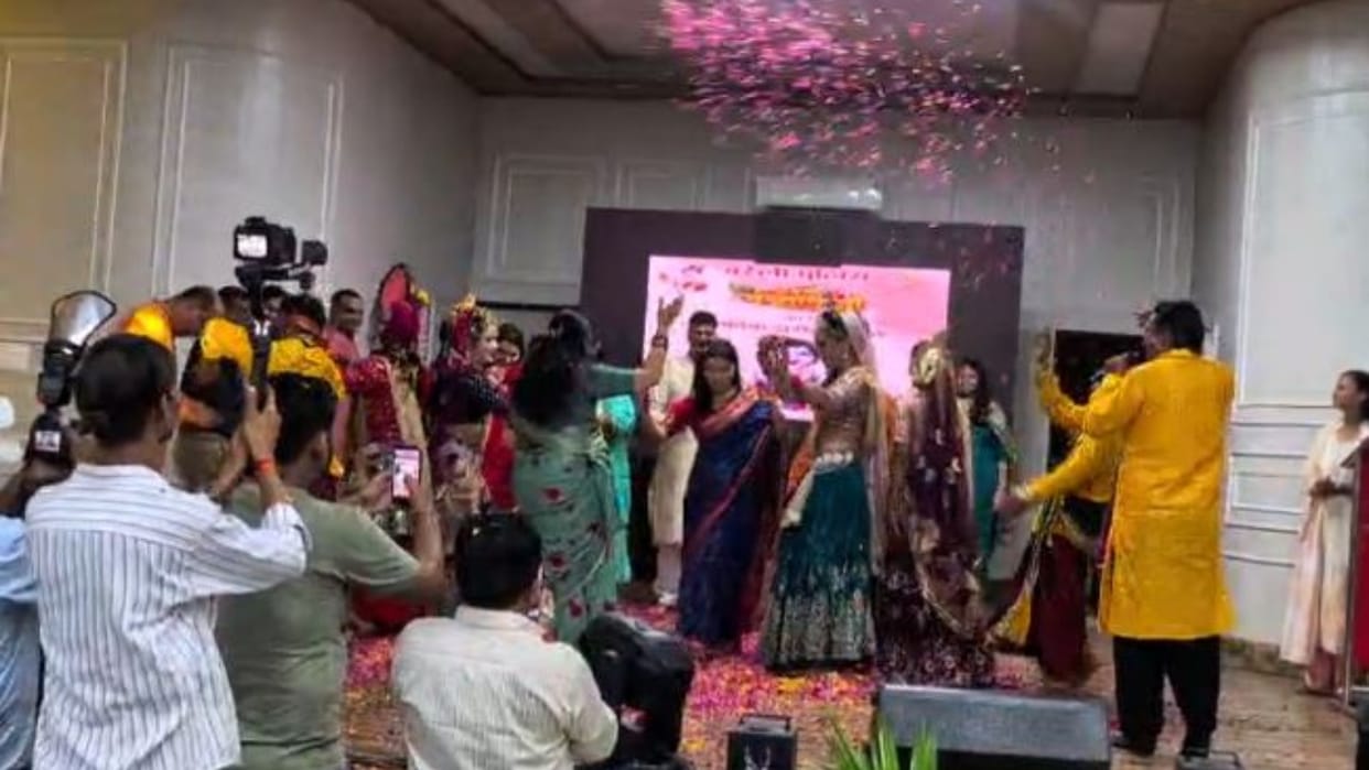 Janmashtami celebrated at Police Lines IPS Anshika Verma danced in Bareilly