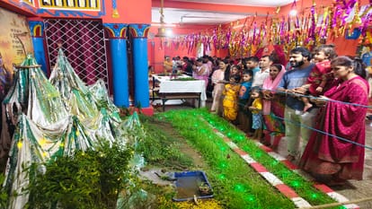 Janmashtami celebrated at Police Lines IPS Anshika Verma danced in Bareilly
