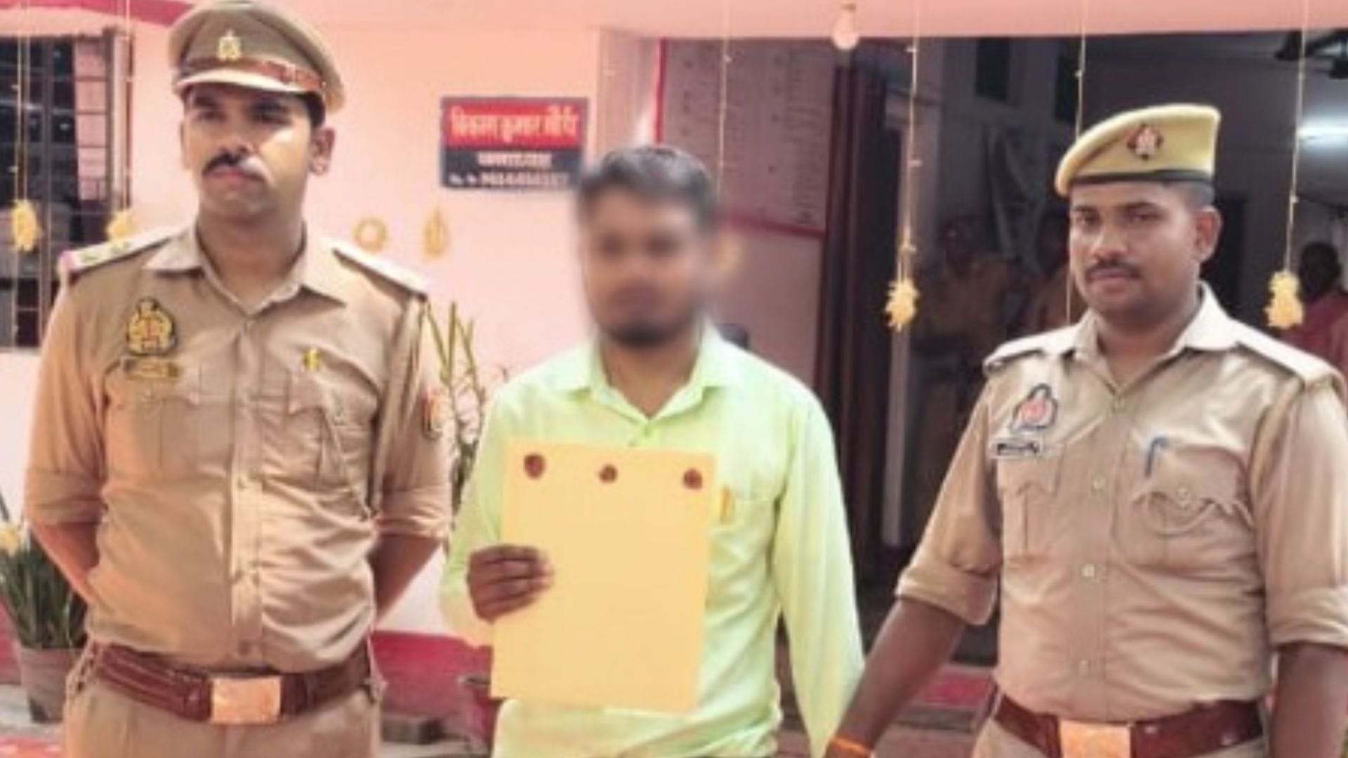 कपसेठी पुलिस की गिरफ्त में आरोपी।