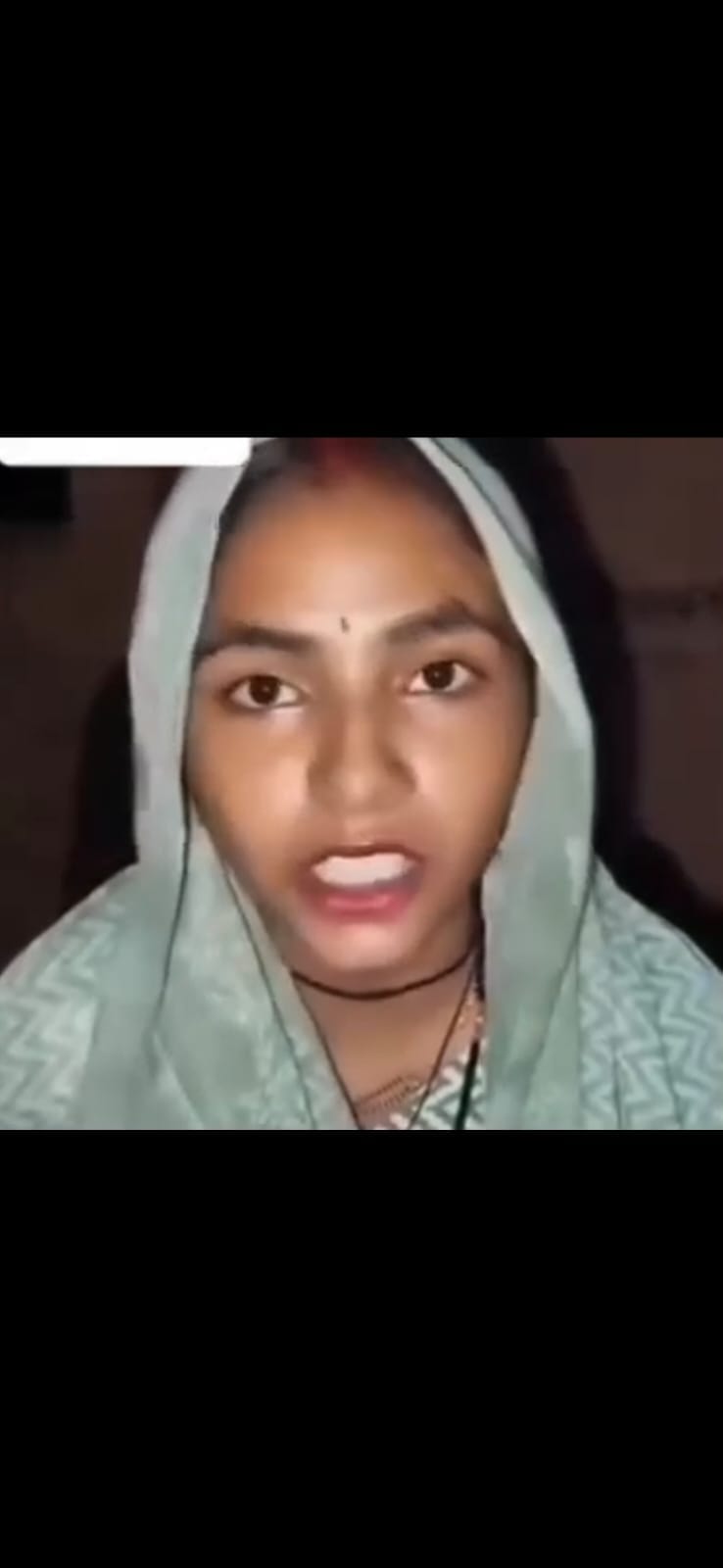 Missing Woman Reaches Police Station, Reveals Love Marriage; Video Goes Viral