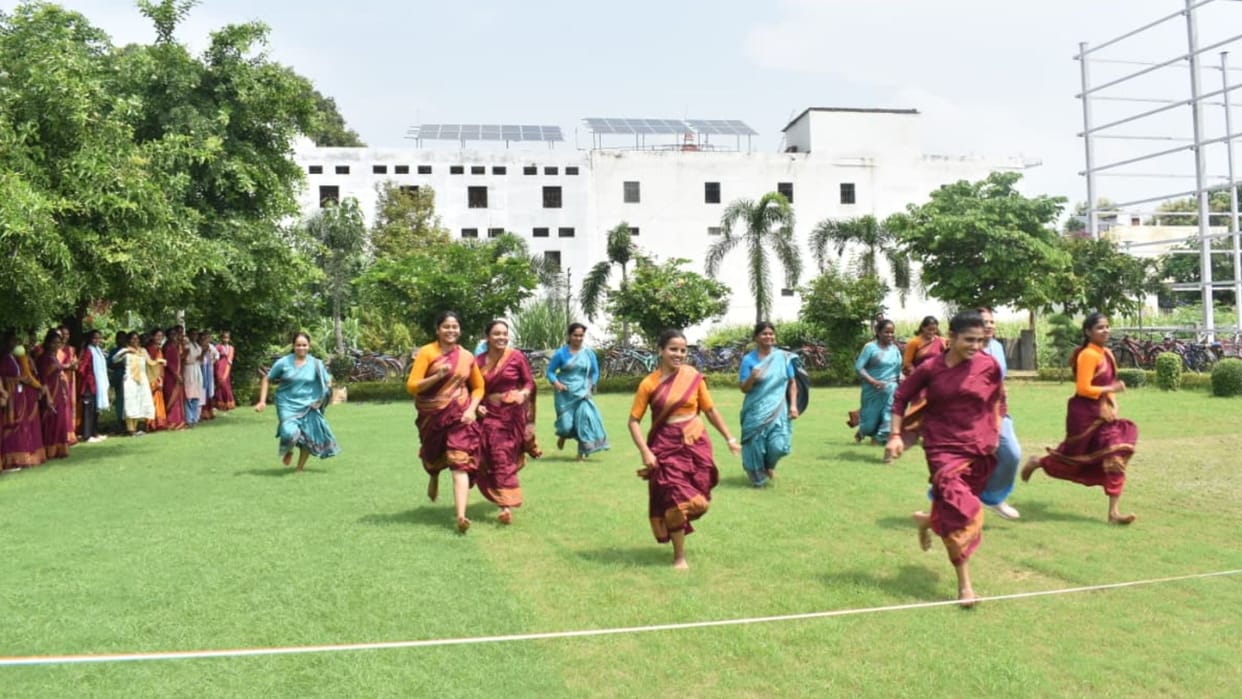 Teachers Day 200-meter race competition held at Vikas Inter College in Varanasi