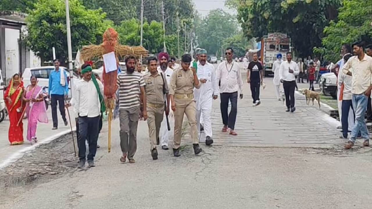 पुलिस ने भाकियू कार्यकर्ताओं को रोका