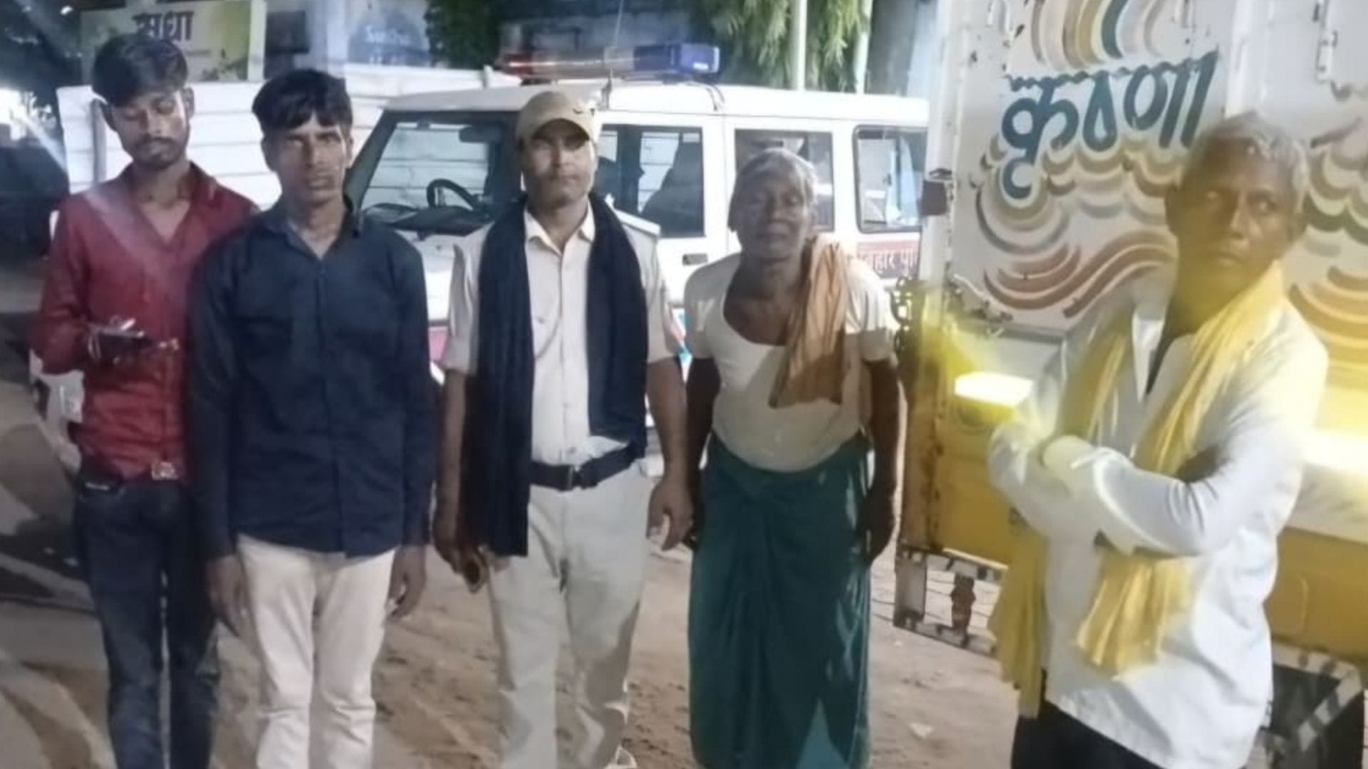 रोते-बिलखते परिजन