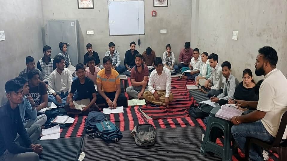 Five youths from Hathras