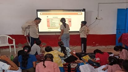 शिक्षक पंकज सिंघल