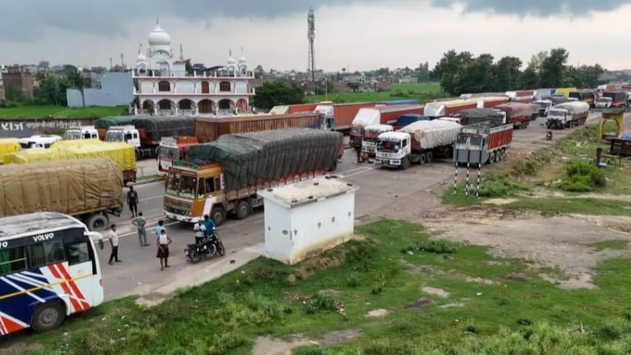 Nepal tragedy has adversely affected business halts exports from Bareilly