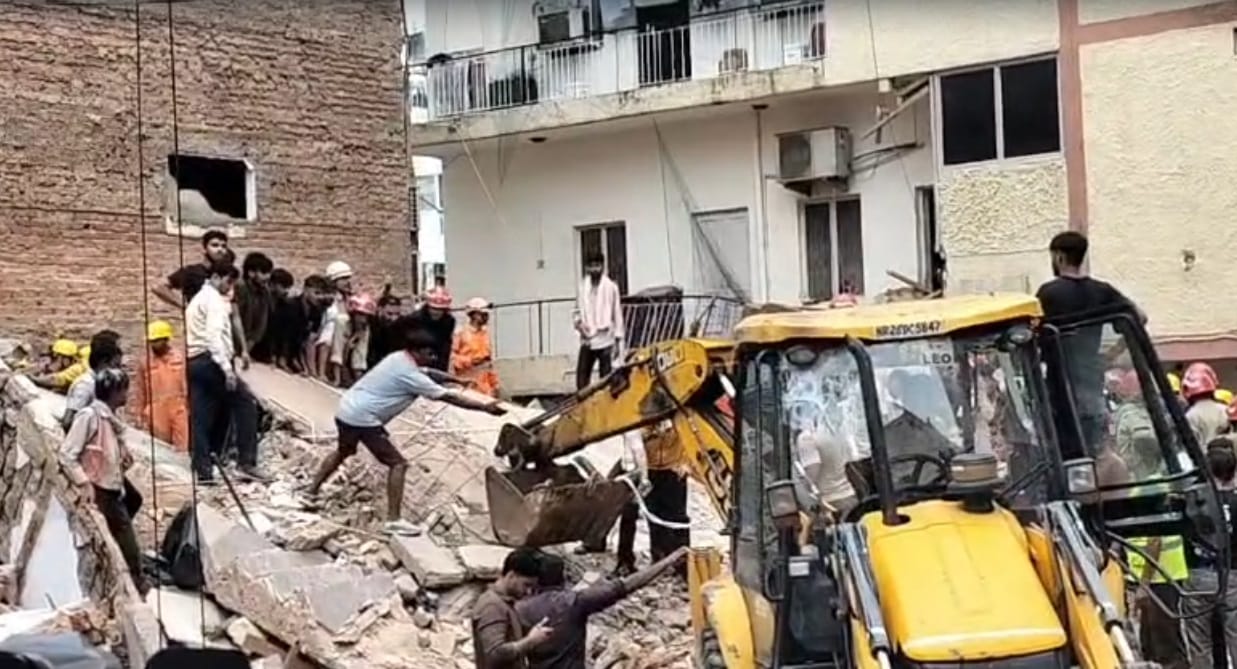 Horrifying images of the building collapse in Delhi