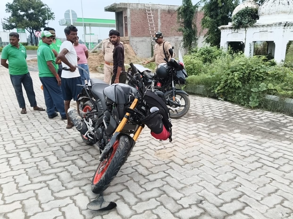 young man died in road accident in Bewar in Mainpuri