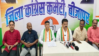 प्रेसवार्ता लेते बीजापुर विधायक विक्रम मंडावी