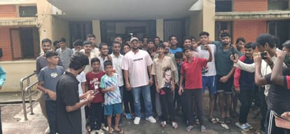 Lucknow: Former cricketers Suresh Raina, Manvinder Bisla, and Deependra Pandey visited the Sports College.