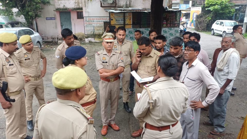 Tempo collides with dumper in Sambhal while trying to avoid a differently-abled person tricycle many died