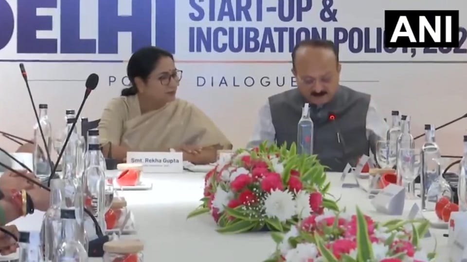 CM Rekha Gupta holds meeting with investors on Delhi Startup and Incubation Policy 2026 in Delhi