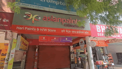 satya niketan building owner Hariram bansal luxurious house and shop in Gurugram video