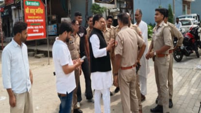 Saharanpur Mosque Row Escalates, Controversial Posters Put Up in City; Police Remove Them