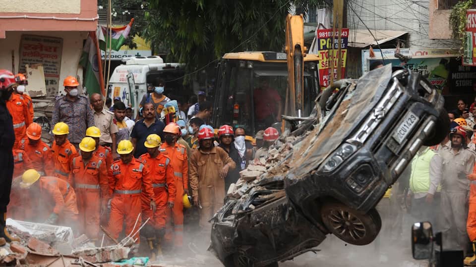 Delhi Building Collapse How a PG Started in a Vacant Building Safety Violation