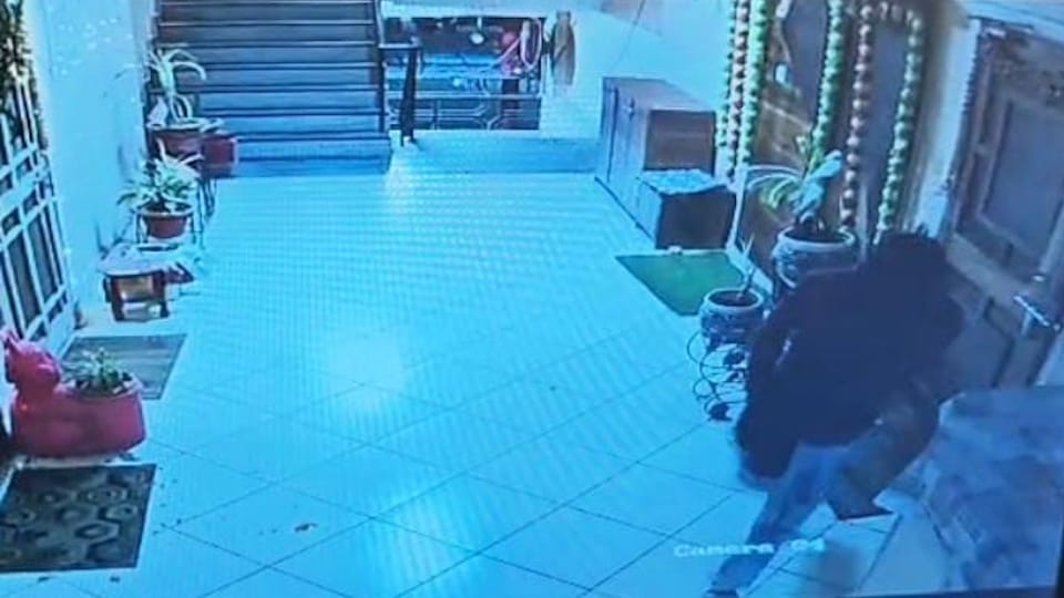 Kanpur Drug Trader Murder Shalu Danced at Bar During Vineet Minocha Murder Check Video