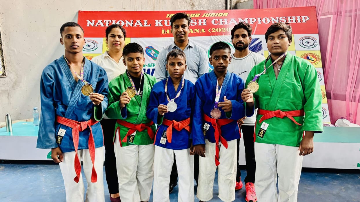 Kishan Rai fulfilled his dream by winning national medal month after his father death in Varanasi
