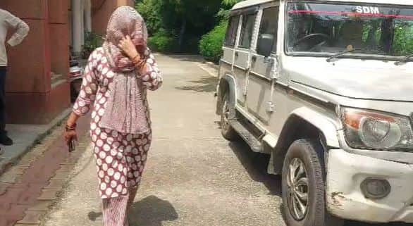 Mathura PWD: Female Employee Accuses Assistant Engineer of Misbehavior, Harassment and Attempted Assault