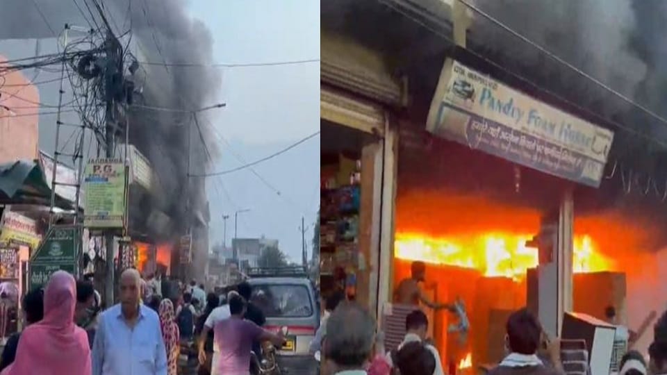 Massive fire breaks out at furniture showroom in Mathura