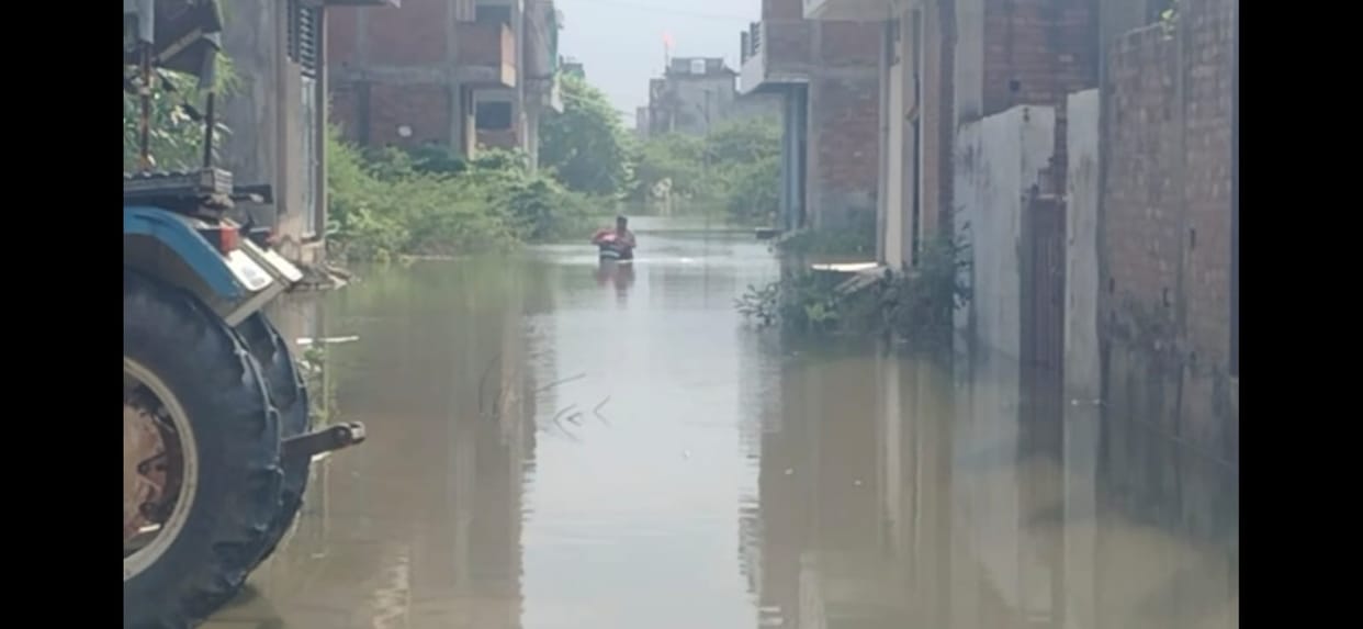 Pandu River Water Level Falls Slightly, Flood Trouble Continues in Gopalpuram