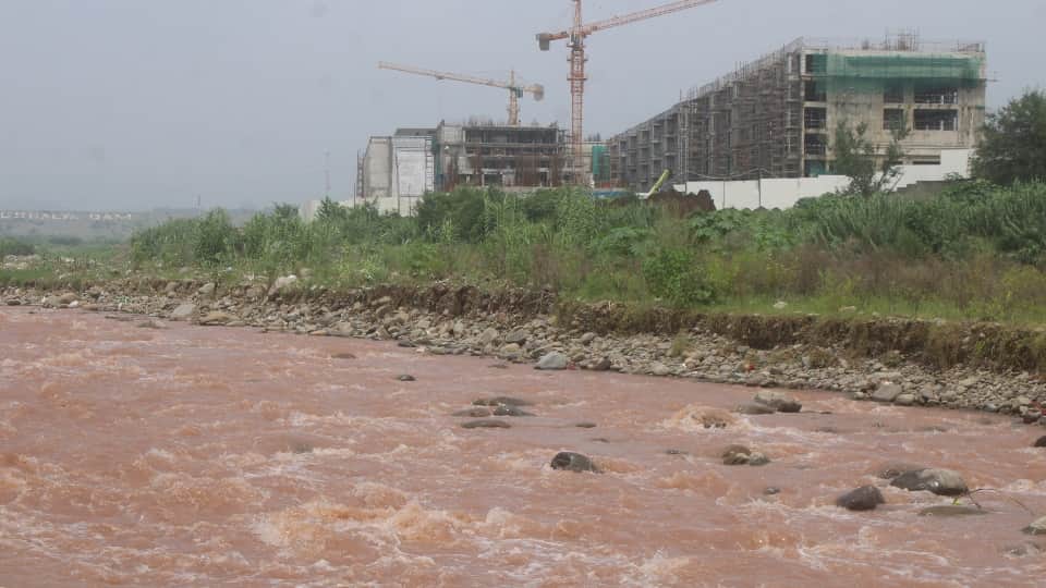 River flood zone boundaries undefined in Panchkula Illegal construction continues around Kaushalya Dam