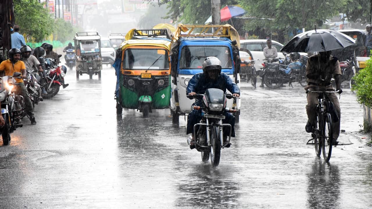 up heavy rain why rain in up how long will it continue imd alert up rain