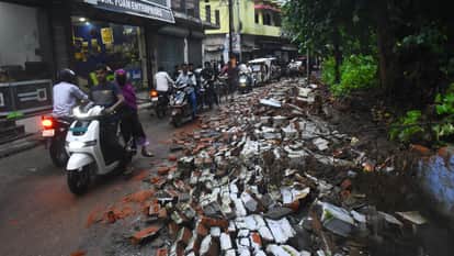 heavy rain in bareilly drains Choked and Roads Submerged in Bareilly