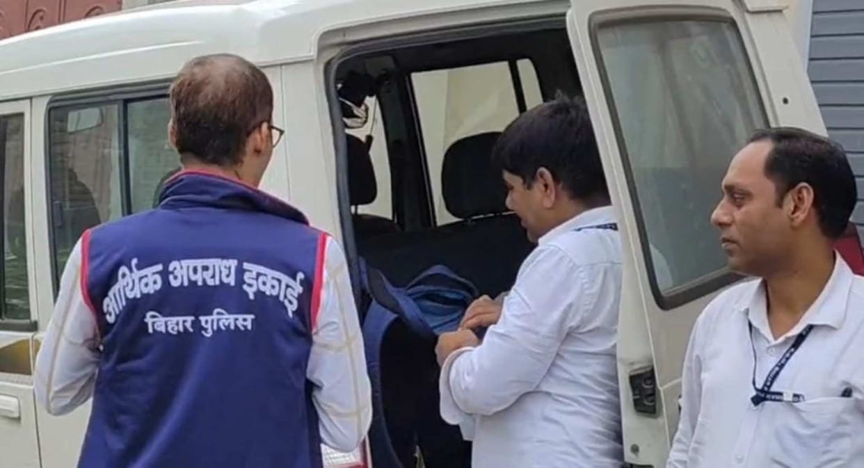 darbhanga bahadurpur bdo anand kumar vibhuti eou raid rented house documents search