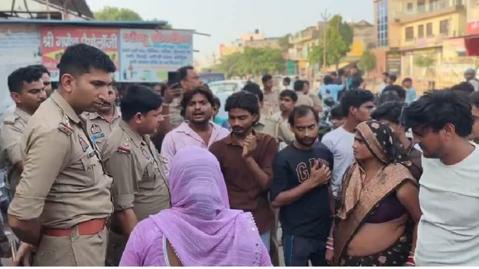 Uproar over elderly man death at hospital in agra family alleges negligence
