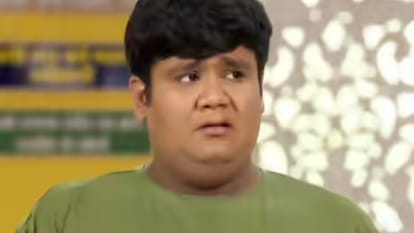 tarak mehta ka oolta chasma fame actor kush cooking food on roads for vlogging