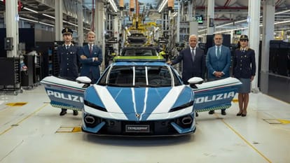 Italian Police Add 907 HP Lamborghini Temerario Hybrid Supercar to Special-Service Fleet