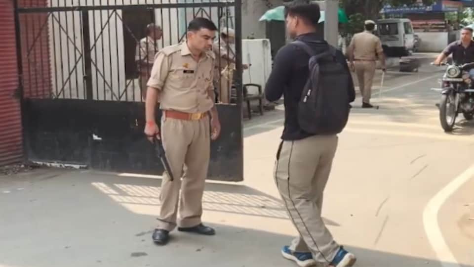 Saharanpur Mosque Row: Public Entry Restricted at Police Lines, Complainants and Media Stopped at Gate