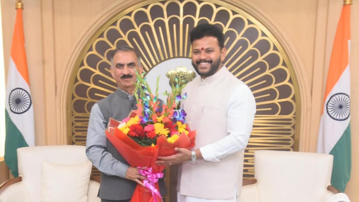 Himachal: Centre to provide financial assistance for heliport construction; CM Sukhu meets Civil Aviation Mini